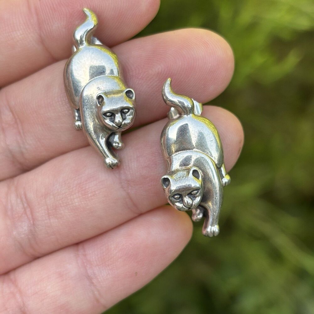 Dallas Pridgen 925 Sterling Silver Cat Earrings 3D Animal Signed Vintage Stud